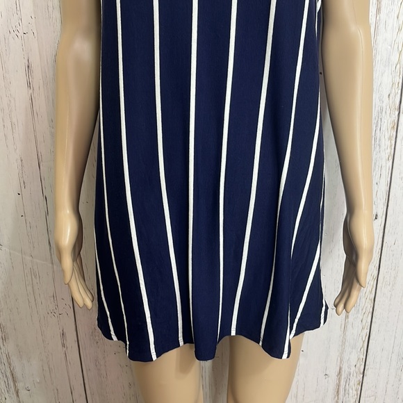 NWT Sew in Love Bow Top - Picture 4 of 10